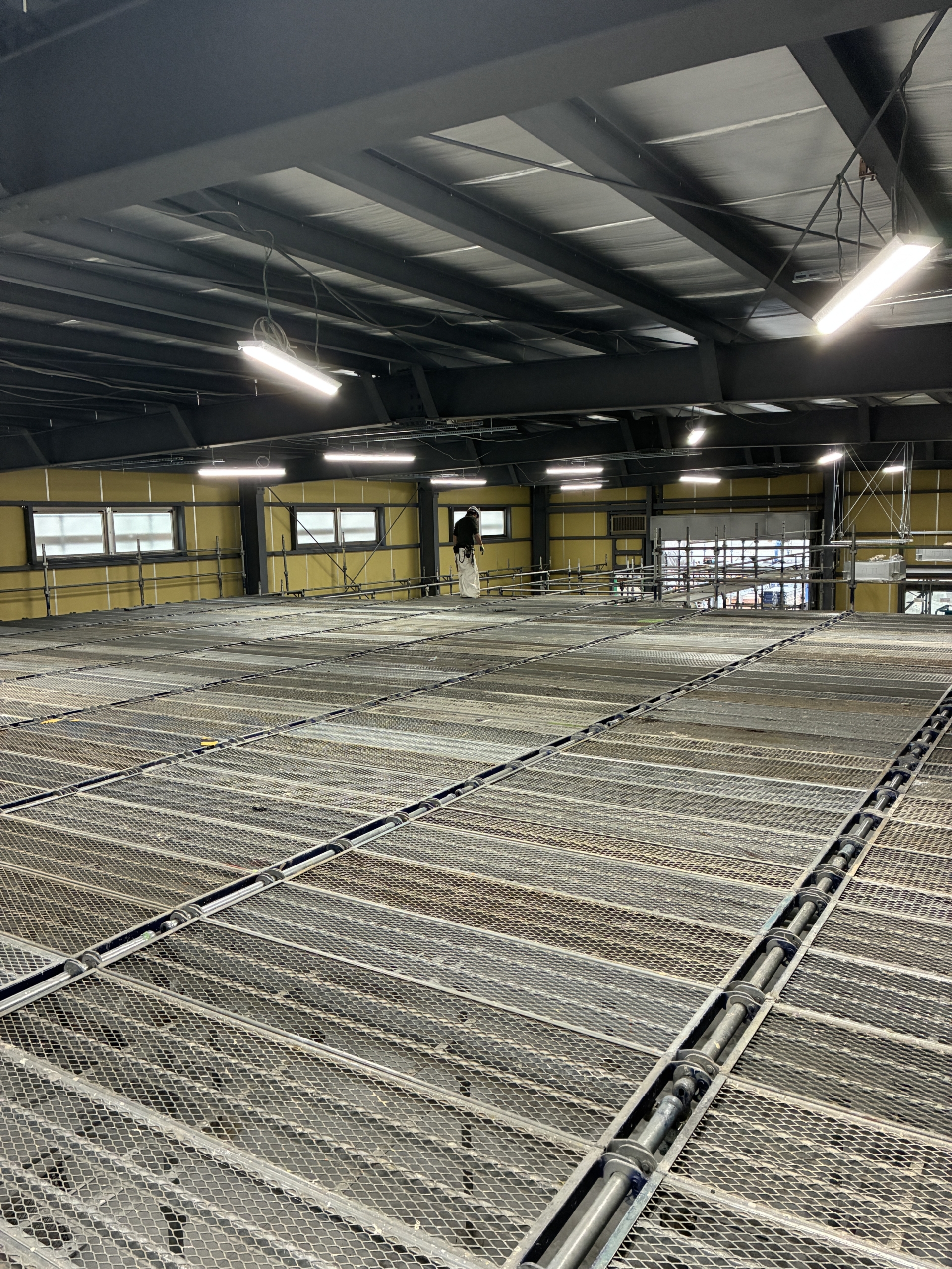 内部ステージ足場