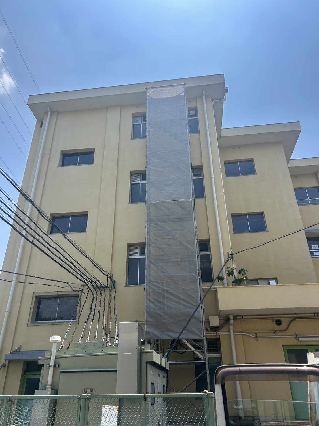 大阪府八尾市　設備取付工事
